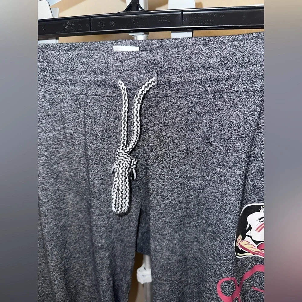 Bottom Drawer comfortable stylish